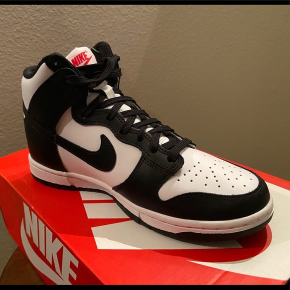 W6.5 panda dunks high - Picture 2 of 5